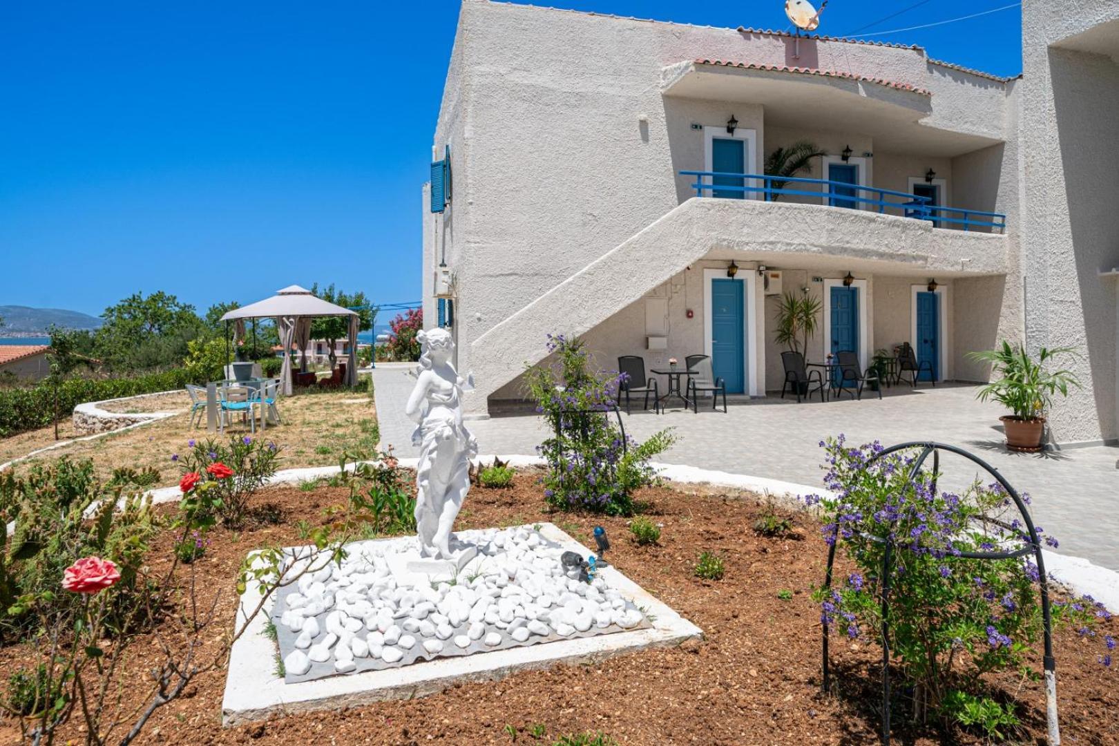 Fiore Di Mare Studios Lassi  Exterior photo